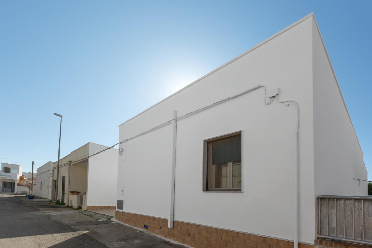 Villetta Il Glicine By Barbarhouse Porto Cesareo Exterior photo